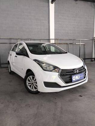 HYUNDAI HB20 1.0 COMFORT 12V FLEX 4P MANUAL HYUNDAI HB20 1.0 COMFORT 12V FLEX 4P MANUAL